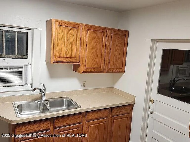 513 W Kilborn St, Lansing, MI 48906 - photo 7