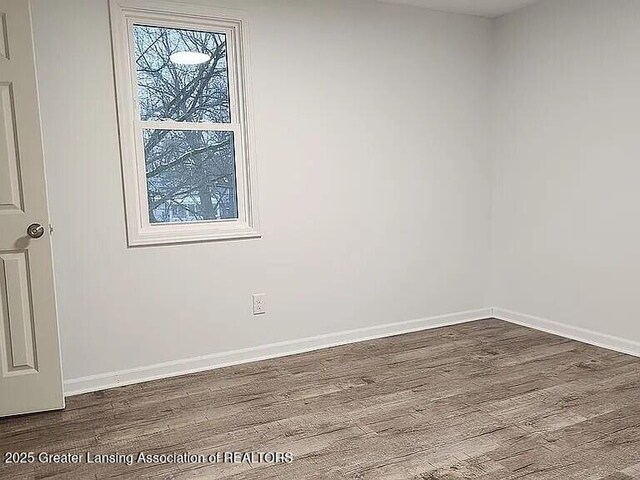 513 W Kilborn St, Lansing, MI 48906 - photo 10