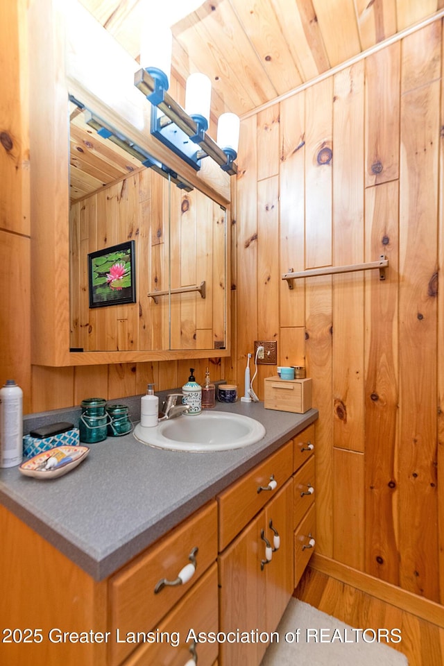 880 Holly Ct, Williamston, MI 48895
