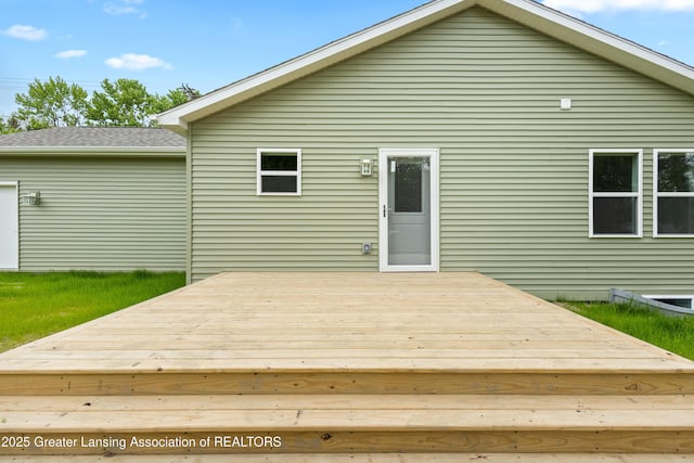2107 Reo Rd, Lansing, MI 48910 - view of wooden deck