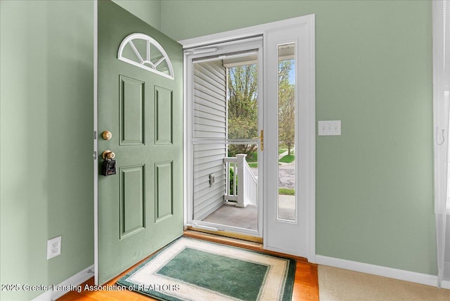 3816 Kiskadee Dr, East Lansing, MI 48823 - foyer with baseboards