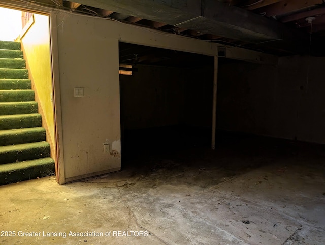5650 Hughes Rd, Lansing, MI 48911 - below grade area with stairway
