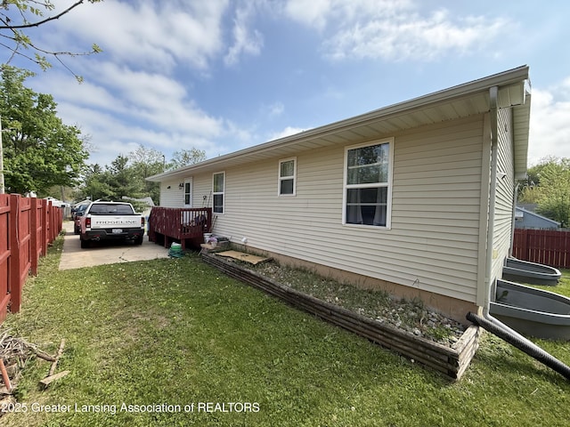 403 W Frederick Ave, Lansing, MI 48906 - photo 37
