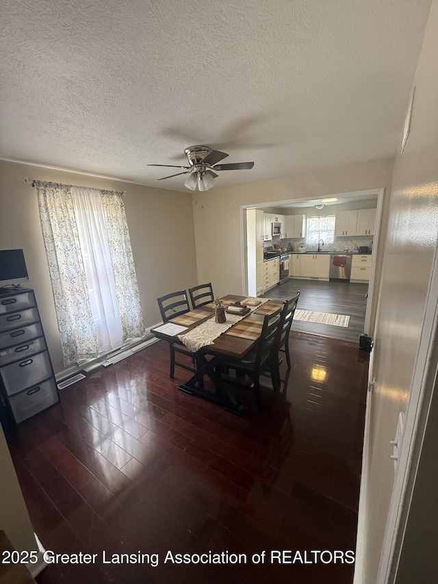 403 W Frederick Ave, Lansing, MI 48906 - photo 6