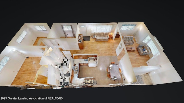 5120 Wardcliff Dr, East Lansing, MI 48823 - floor plan / room layout