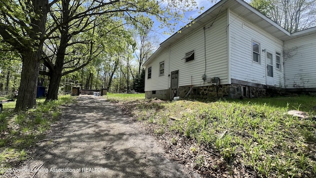 413 Meeker St, Leslie, MI 49251 - view of property exterior