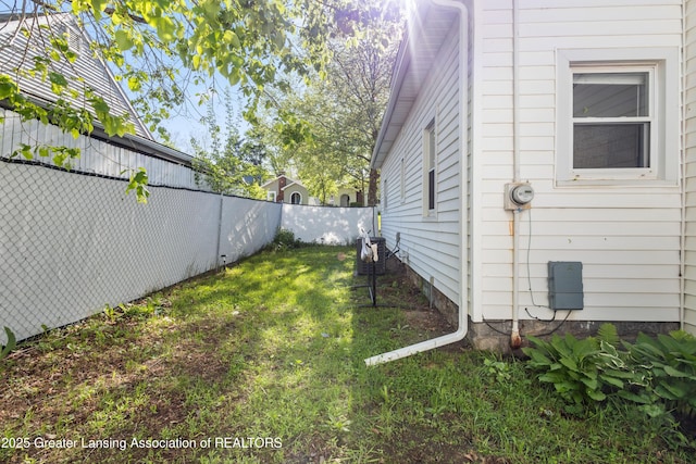 1038 Morgan St, Lansing, MI 48912 - view of side of home