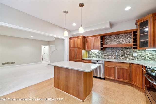 kitchen with stainless steel appliances, a sink, open shelves, tasteful backsplash, and recessed lighting