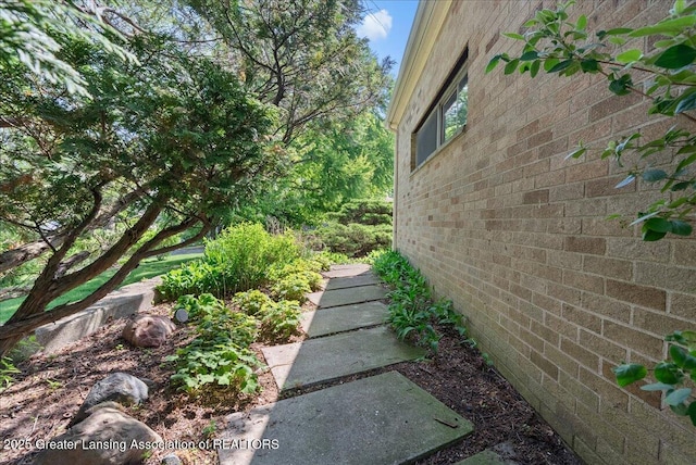 224 S Grace St, Lansing, MI 48917 - view of yard