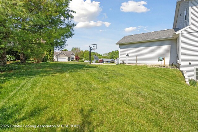 3795 Kirkland Ridge Dr, Holt, MI 48842 - view of grassy yard