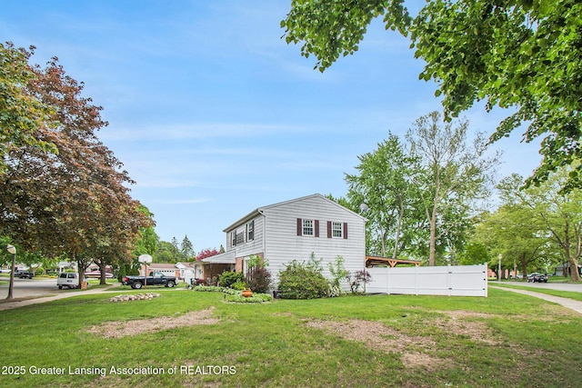 3733 Colchester Rd, Lansing, MI 48906 - view of side of property