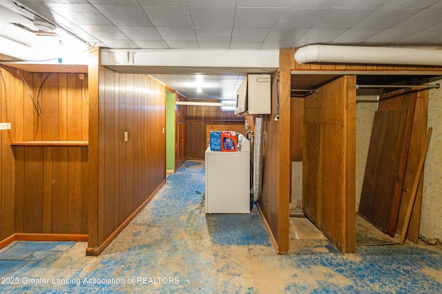 1111 Battle Creek Rd, Charlotte, MI 48813 - finished basement with washer / dryer, wood walls, and baseboards