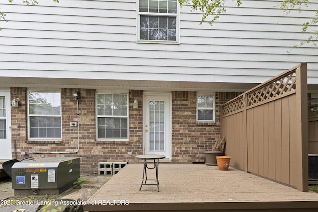 6215 Beechfield Dr, Lansing, MI 48911 - entrance to property with a deck