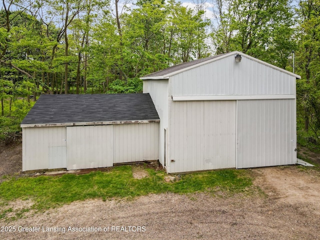 1900 Kaplan St, Lansing, MI 48917 - view of outdoor structure