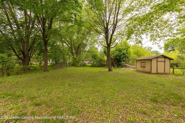 6394 Stephen, Brighton, MI 48116 - view of yard