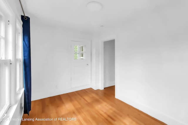 414 W St, Lansing, MI 48915 - empty room featuring light wood-style flooring