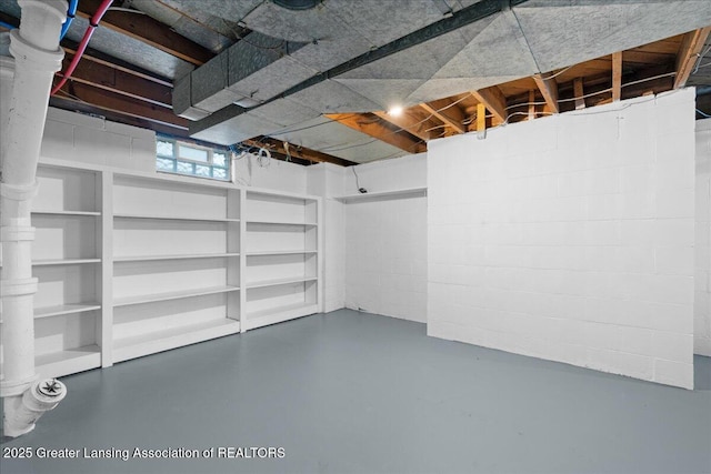 1200 W Rundle Ave, Lansing, MI 48910 - view of below grade area