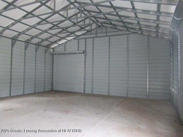 2071 Vandekarr Rd, Owosso, MI 48867 - view of garage