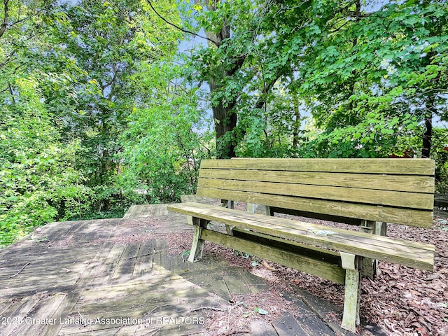 1450 N Hagadorn Rd, East Lansing, MI 48823 - view of wooden terrace