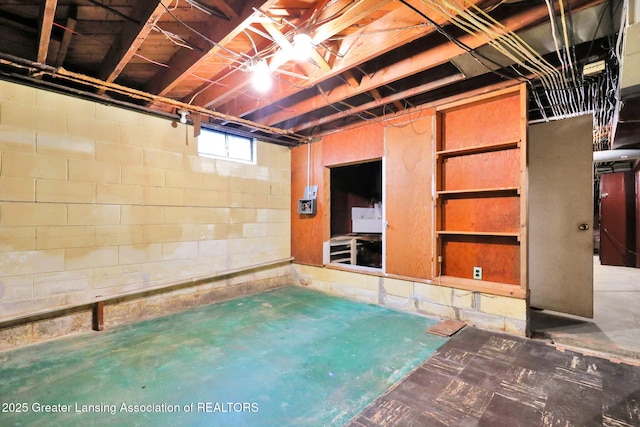1450 N Hagadorn Rd, East Lansing, MI 48823 - view of below grade area