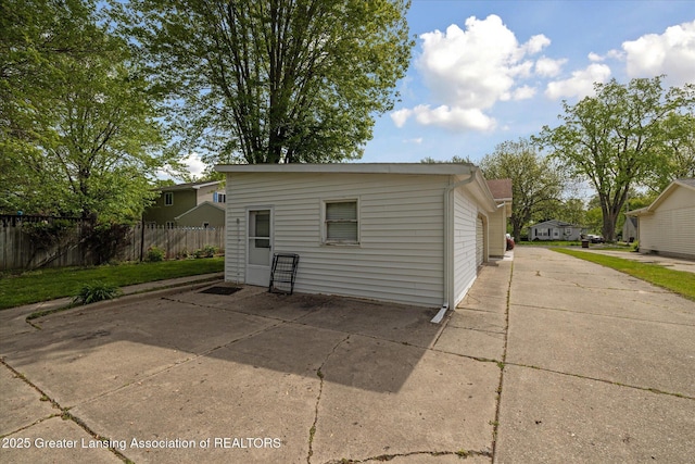 6187 Towar Ave, East Lansing, MI 48823 - view of outbuilding