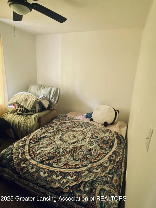 3319 Westmont Ave, Lansing, MI 48906 - bedroom with a ceiling fan