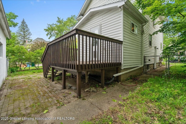 329 Smith Ave, Lansing, MI 48910 - view of property exterior with a wooden deck