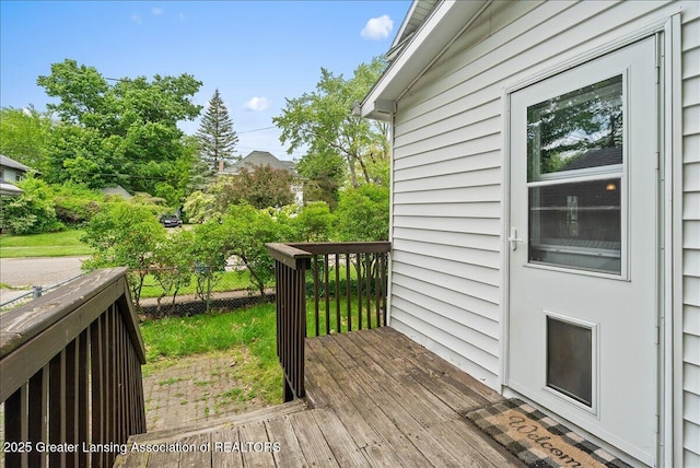 329 Smith Ave, Lansing, MI 48910 - view of deck