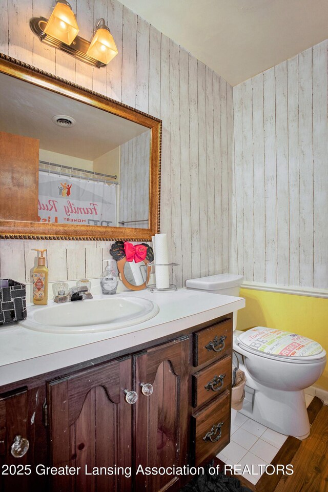 1046 Grenoble Ln Unit D, Lansing, MI 48917 - photo 12