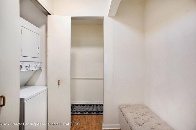 1046 Grenoble Ln Unit D, Lansing, MI 48917 - photo 7