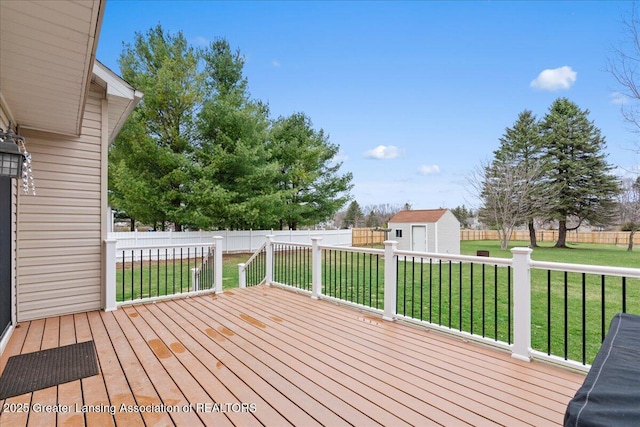 703 Hastay Blvd, Eaton Rapids, MI 48827 - view of wooden terrace