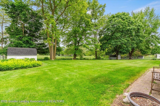 14921 Karl Dr, Lansing, MI 48906 - view of yard