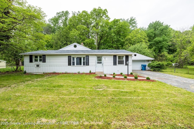 6889 Highwarden St, Ottawa Lake, MI 49267 - view of front of home
