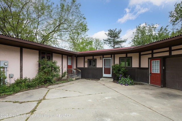 7161 E Eaton Hwy, Mulliken, MI 48861 - ranch-style house with stucco siding