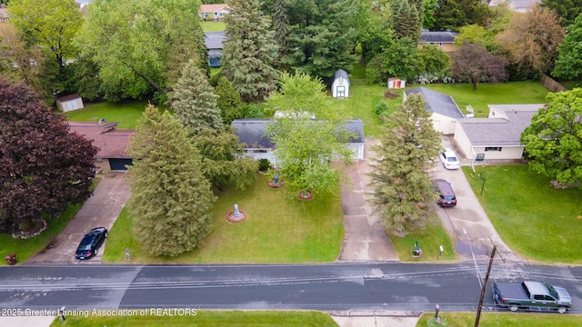 15157 Chetwyn Dr, Lansing, MI 48906 - aerial view