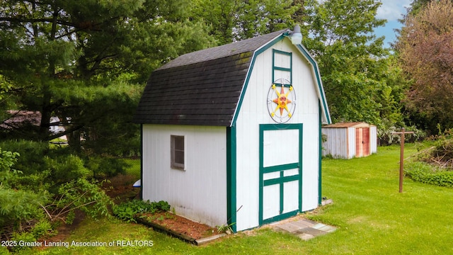 15157 Chetwyn Dr, Lansing, MI 48906 - view of shed