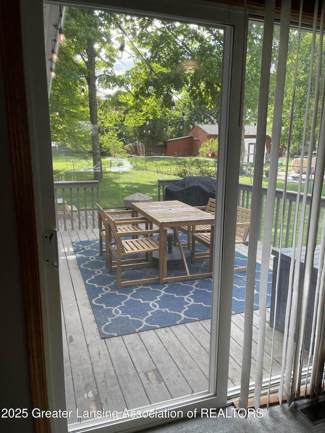 623 Horatio St, Charlotte, MI 48813 - view of doorway to outside