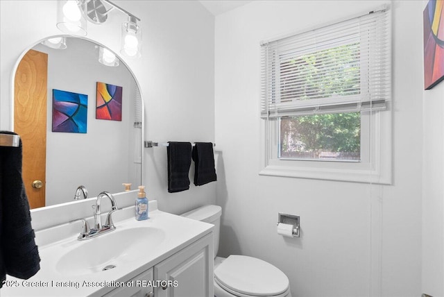 420 John R St, East Lansing, MI 48823 - bathroom featuring toilet and vanity