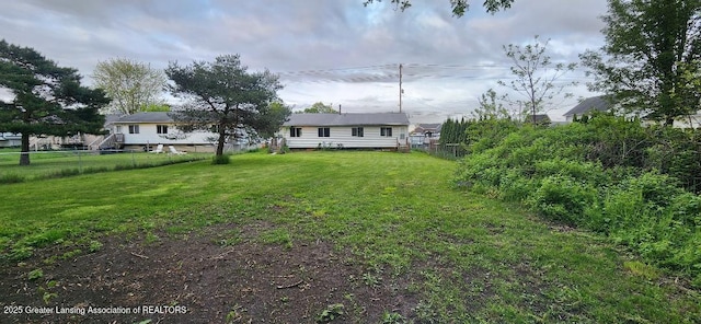 6622 Aurelius Rd, Lansing, MI 48911 - view of yard
