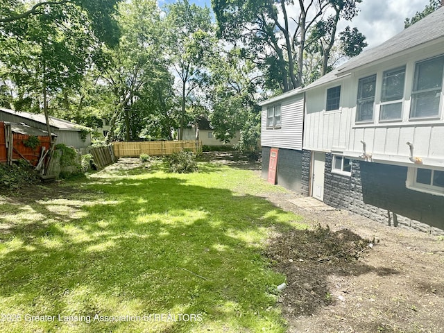 218 S Hayford Ave, Lansing, MI 48912 - view of yard