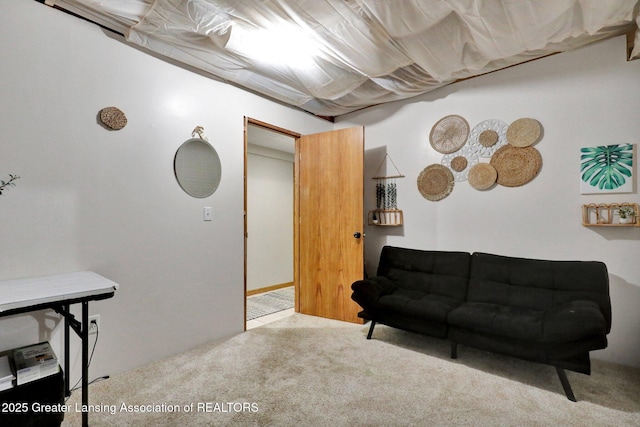 722 Fieldview Dr, Grand Ledge, MI 48837 - living area featuring carpet floors