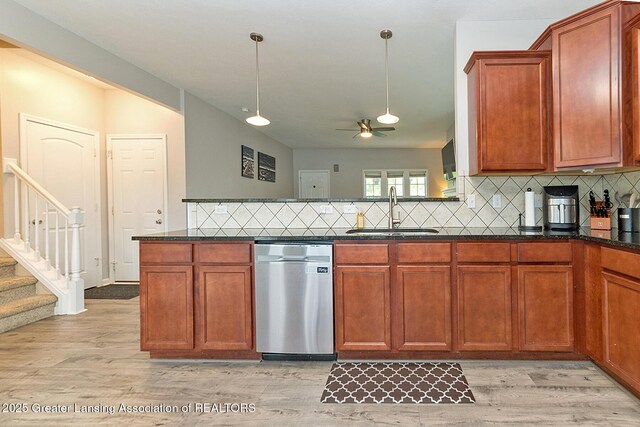600 Nantucket Dr, Lansing, MI 48906 - photo 8