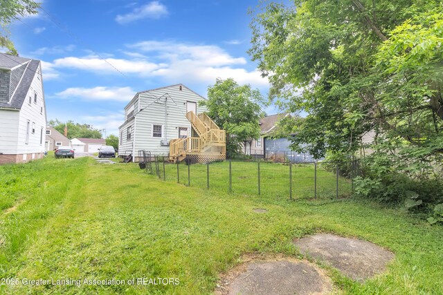 316 S Rosemary Ave, Lansing, MI 48917 - view of yard