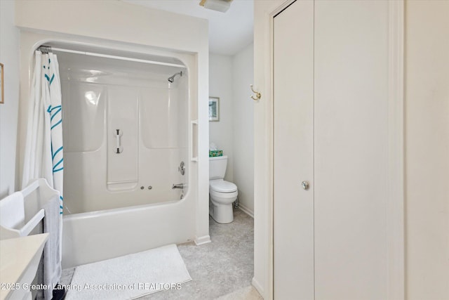 1990 S Waverly Rd, Eaton Rapids, MI 48827 - bathroom featuring toilet and shower / tub combo