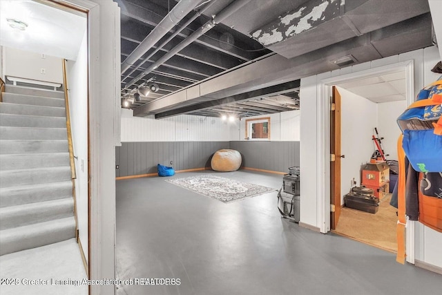 524 Dutch Hill Dr, Lansing, MI 48917 - finished basement featuring stairs