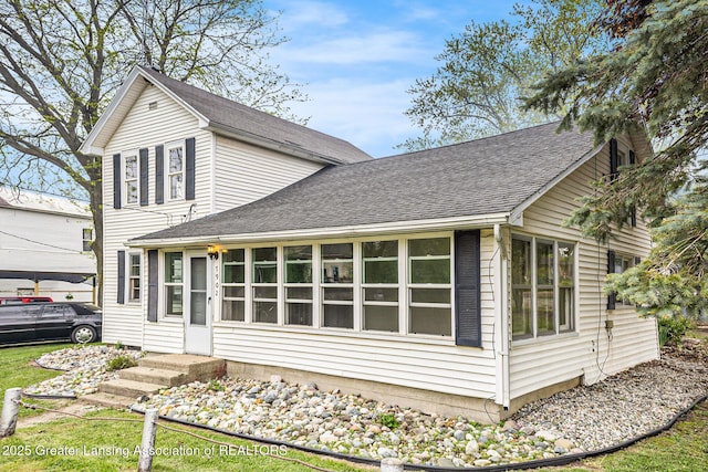 7902 N Welling Rd, Saint Johns, MI 48879 - photo 3