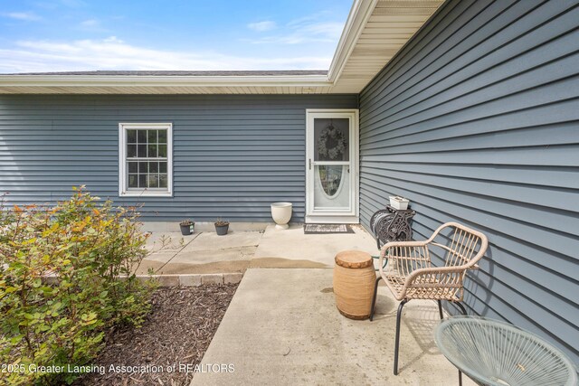 2636 Gilbert Rd, Lansing, MI 48911
