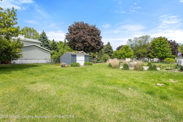 2636 Gilbert Rd, Lansing, MI 48911