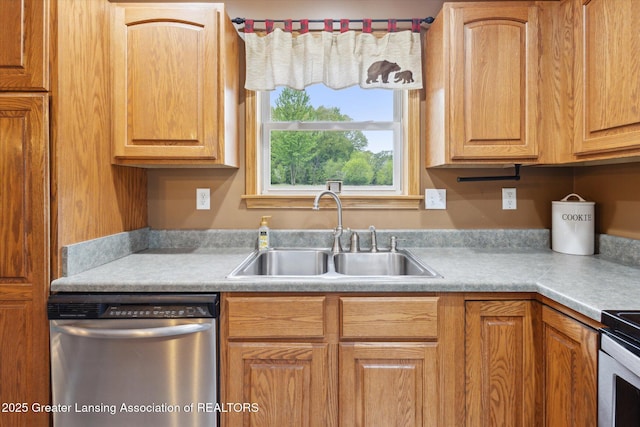 2424 S Canfield Rd, Eaton Rapids, MI 48827 - kitchen with dishwasher and light countertops