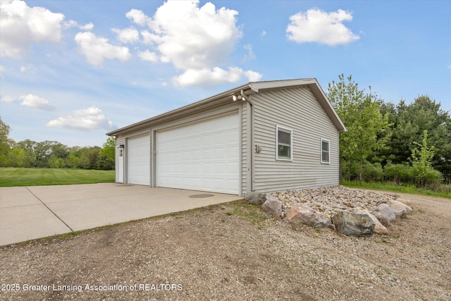2424 S Canfield Rd, Eaton Rapids, MI 48827 - view of detached garage